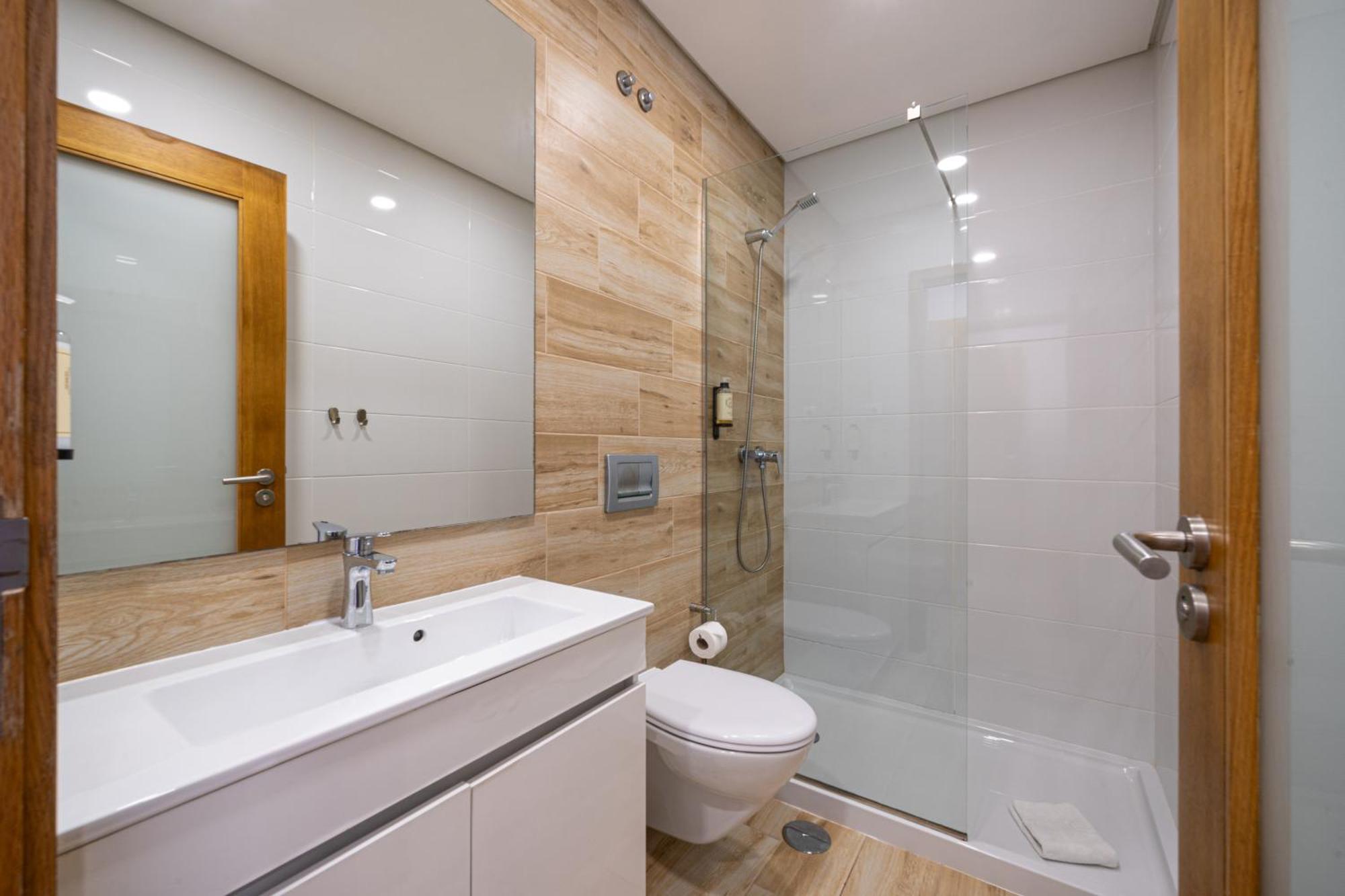 Central Suites Sao Joao da Madeira Bagian luar foto