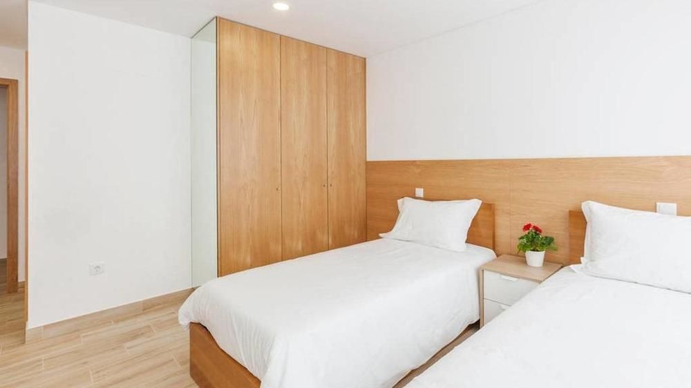 Central Suites Sao Joao da Madeira Bagian luar foto